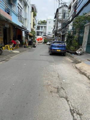 nhỉnh 10 tỷ - 50 m2 - hẻm xe tải tránh - dương bá trạc