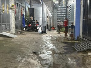 bán nhà đường luỹ bán bích - 4,3m x 15m - 2 tầng - p. hoà thạnh - q. tân phú 