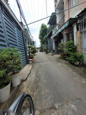 chỉ 6,27 tỷ, nhà121m, 2 tầng, hxh, ngay giáo xứ tam hà, giáp tô ngọc vân, tam phú, thủ đức.