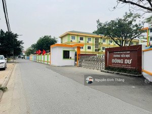 bán 67.2m2 đất đông dư ( tronn đê ) ô tô đỗ cửa , vị trí ngay gần trường học và chợ