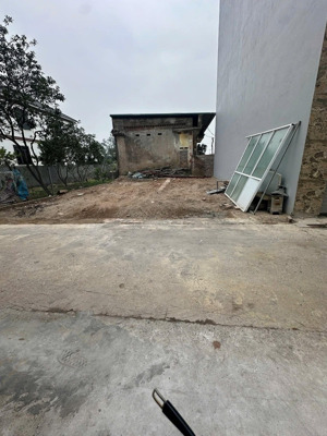 bán lô đất 81.9m trong đê tráng việt