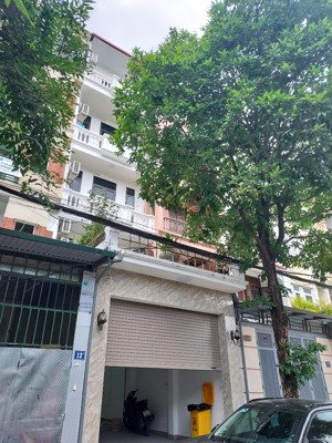 chính chủ cho thuê nhà ngõ 80 trung kính, vũ phạm hàm, yên hòa. 95m2 x 5t, giá chỉ 32tr.