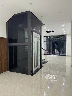 cho thuê căn lk 400m2 sd, giá chỉ 40tr/tháng, kđt louis city hoàng mai