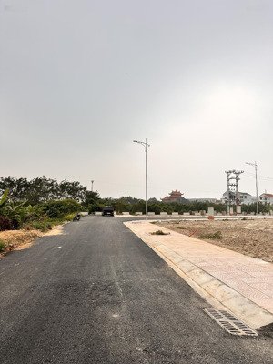 đấu giá vĩnh an, nghĩa trụ, sát vin 2, bệnh viện vinmec, 133.7m2, mt 9.7m. giá trúng 59tr