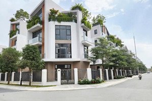 giảm ngay 2 tỷ mua đơn lập góc ánh dương trực diện biển dt 182m2 giá nhỉnh 26 tỷ