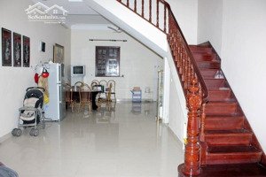 bán gấp nhà riêng lạc long quân, giá thỏa thuận, 110m2, 5pn + 5wc, 4 tầng