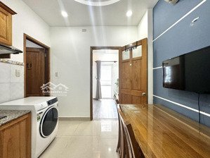 phòng ban công, máy giặt riêng tách bếp ô tô tận nơi