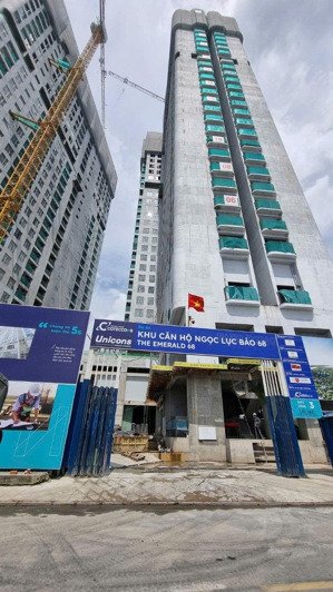 hàng hiếm vĩnh phú 19 - cạnh bên chung cư 42 tầng & gần ql13.