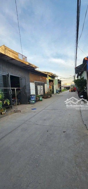 cần bán lô đất tân uyên 79m2 sẵn thổ cư giá 650tr shr, tiện ích 1,5km dân đông