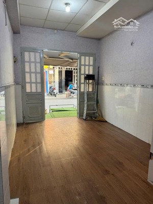 nhà mặt tiền - nguyễn công trứ - 3x6m - trệt lầu - 1pn 1wc - 8,5 triệu tl - hằng xem nhà