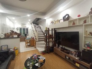 siêu phẩm phố an dương vương ngõ thông ô tô, dt 51m2 x 4 tầng