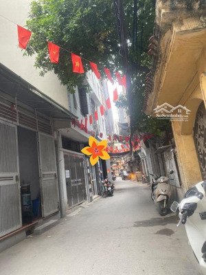 bán nhà phố giảng võ 61m.4 tầng.12.8 tỷ