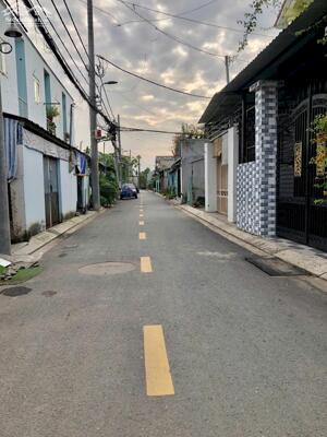 Bình Chiểu Nhà Mới Đường Ô Tô Vào Ở Ngay DT 90 M2 Giá 4,35 Tỷ TL