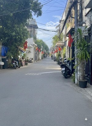 chủ gấp bán nhà quận 12, dương thị mười, khu kd sầm uất, hẻm nhựa 6m, 5 tầng, 4x12m, nhỉnh 5 tỷ.