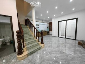 duy nhất 1 căn - trung tâm tây hồ 72m - 13 tỷ hơn - nhà đẹp ở luôn - ngõ nông thông