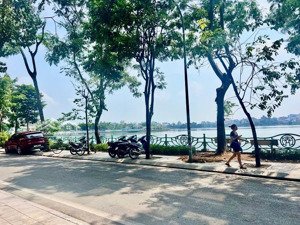 quá h.iế. m thuỵ khuê hồ tây- nhà 5 tầng lô góc dân xây chỉ 7,1 tỷ dt 25m sổ nở hậu