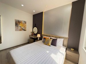 bao giá thị trường bán căn hộ 2 pn tháp 2 the sun avenue tháp trung tâm tầng cao full nội thất đẹp