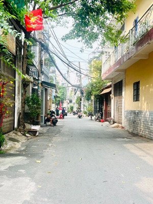 hẻm thông có dòng tiền 25tr/tháng ngay tân kỳ tân quý q.tân phú-82m2 5.3x15.5-4 lầu btct-8.5 tỷ!