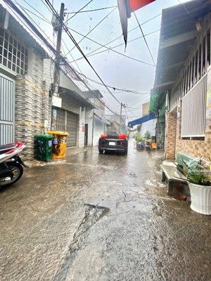 83m - 6,2 tỷ - 1 tệt,1 lữn - đường phan văn hớn - ttn -q12 - (hxh )