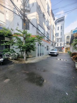 rẻ 15% còn thu 25tr/th nhà hxh quang trung, 68m2 3 tầng, 6.9 tỷ tl