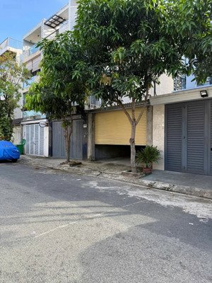 lô đất hiếm tại khu dân cư an sương, 4.5 x 20m, đường 10m, đối diện công viên, đã có sổ