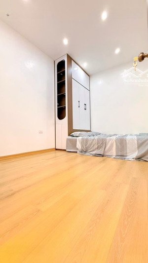 bán căn hộ cc hoàng đạo thúy, cầu giấy, 61m2, 3 ngủ, full nội thất, sổ đỏ lâu dài, ở ngay!