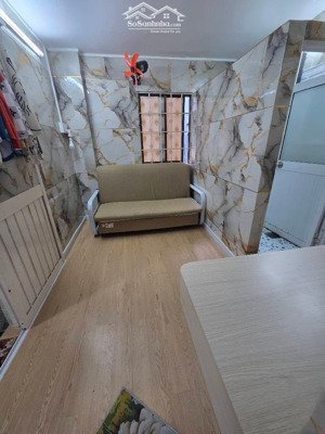 sát mặt tiền phạm văn hai - tân bình - gần chợ - 3 tầng mới đẹp - hẻm 5m thông - nhỉnh 4 tỷ