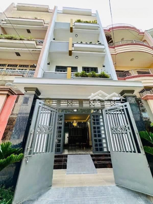 chỉ 18,5 tỷ nhà đẹp 3 lầu, 5x22m - full nội thất ở liền sát bên sông p. bình an