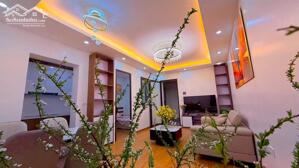 Bán gấp! Nhà Tập thể Hoàng Quốc Việt, Cầu Giấy, 52m2 – 2 ngủ, tặng full nội thất, giá 4.15 tỷ