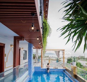 bán khách sạn 3 sao view hồ bơi ngắm pháo hoa & quảng trường biển quy nhơn