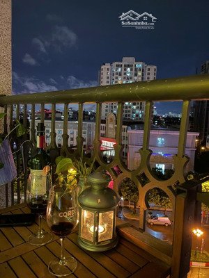 bán căn hộ tầng 20 view đẹp starlale dt 101m2 , full nội thất cao cấp 2 ngủ giá 19 tỷ