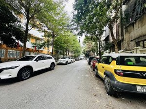 bán nhà nguyễn trãi thanh xuân dt 60mx 6t x mt 3m giá 18,2 tỷ có thương lượng