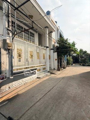 nhà ngang hiếm 6x11 - kế bên himlam quận 7 - hẻm xe hơi - hơn 5 tỷ