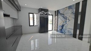 chính chủ bán nhà mới phố hồng tiến - cách 1 nhà ra ngã tư - oto đỗ cửa - chỉ 8.3 tỷ