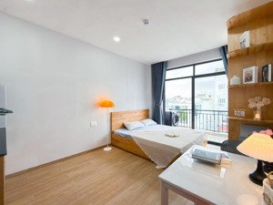 căn hộ mới bốc seal 1pn ban công ngay view thành phố chỉ với 7 củ khoai