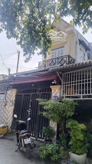 bán nhà thới tam thôn 1 trệt 1 lầu giá tốt giá 2.7 tỷ