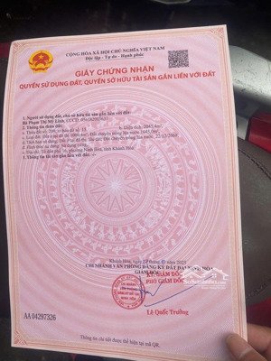 cần bán hoăc cho thuê ba lo đất lớn đường 2/4 thị xã ninh hoà,khánh hoà