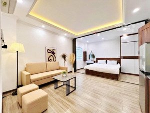 bán nhà hoàng quốc việt, cầu giấy 6 tầng thang máy 15 căn hộ 2 ngủ cho thuê