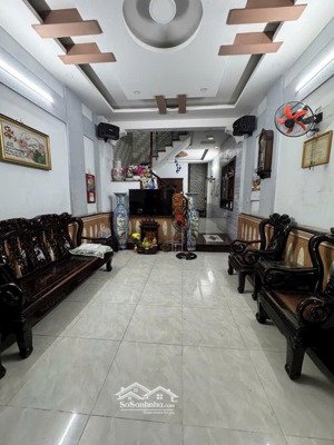 quá rẻ siêu phẩm 4 tầng -diện tích lớn 113.3 m2 -hẽm oto 5m -ngang lớn 5m-8pn-9wc- giá 8.5 tỷ tl