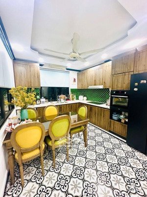 bán nhà ngô thì sỹ 86m2/ 4t/ dân xây, ô tô lùi cửa, 15m ra mặt phố, dân trí cao, kdvp, giá 14tỷ8