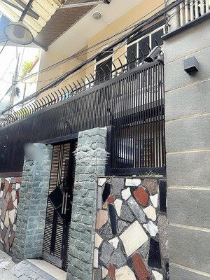 ttq5 nguyễn trãi, q5 giáp q1 ngang hơn 6m chỉ 7.99 tỷ - khu mua bán sầm uất nhất q5 - 