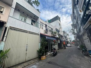 bán nhà hxh đường số 18, pbình hưng hòa, dt 8x11m 1 lầu, giá bán 7 tỷ. lh 