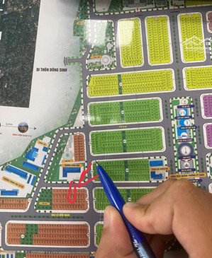 chính chủ bán lô đất nền lk08-17kđt việt hàn(phổ yên)-sổ đỏ lâu dài-đối diện trường sắp khởi công