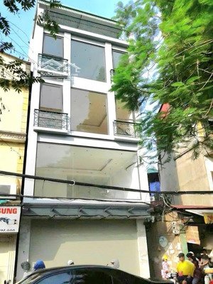 bán nhà mặt phố 42m2 trung tâm ba đình, mặt tiền 6m, vìa hè kinh doanh