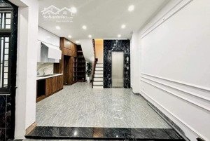 bán nhà xuân diệu, ngõ thông, rộng, thang máy, 45m2, giá 14,9 tỷ