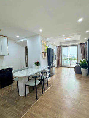 bán căn hộ sài gòn south residences, 5.8 tỷ nhà y hình