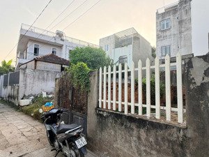 bán lô đất hẻm của đường trịnh khắc lập p. thạnh mỹ lợi quận 2