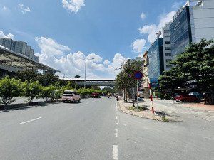 bán tài sản khuôn đất lớn 504m2 xây cao tầng giá 185tỷ hệ số 12,8 lần mt xa lộ hà nội p.an khánh q2