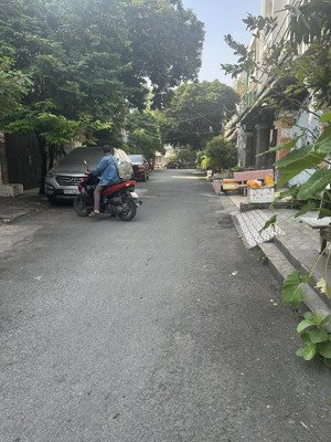 lê đức thọ gò vâp- 4 tầng hẻm 6m giá chỉ 7 tỷ 39 tl