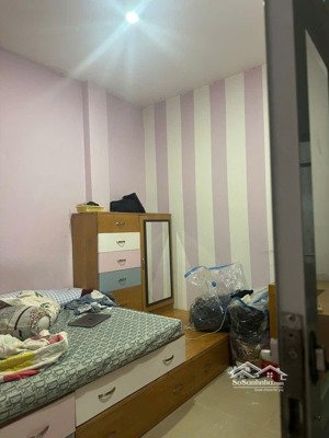 từ 6,6 tỷ xuống 6,3 tỷ bán nhà hxh 7m đường độc lập, tân thành, 4x12m, nhà 2 tầng